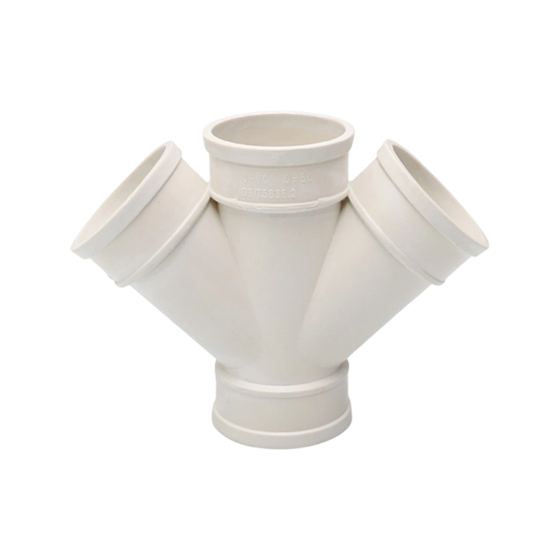 Codo de PVC de 45° con limpieza